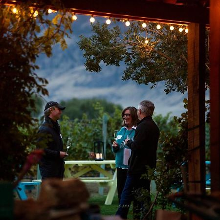 Crowsnest Vineyards Guesthouse Cawston Eksteriør billede