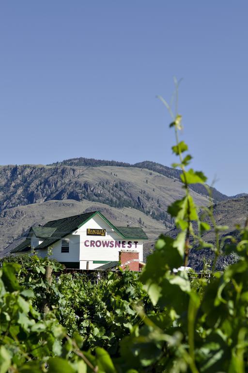 Crowsnest Vineyards Guesthouse Keremeos Eksteriør billede